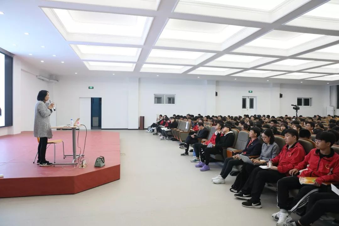 心灵鸡汤作用_鸡汤心灵作用与功效_鸡汤心灵是什么意思